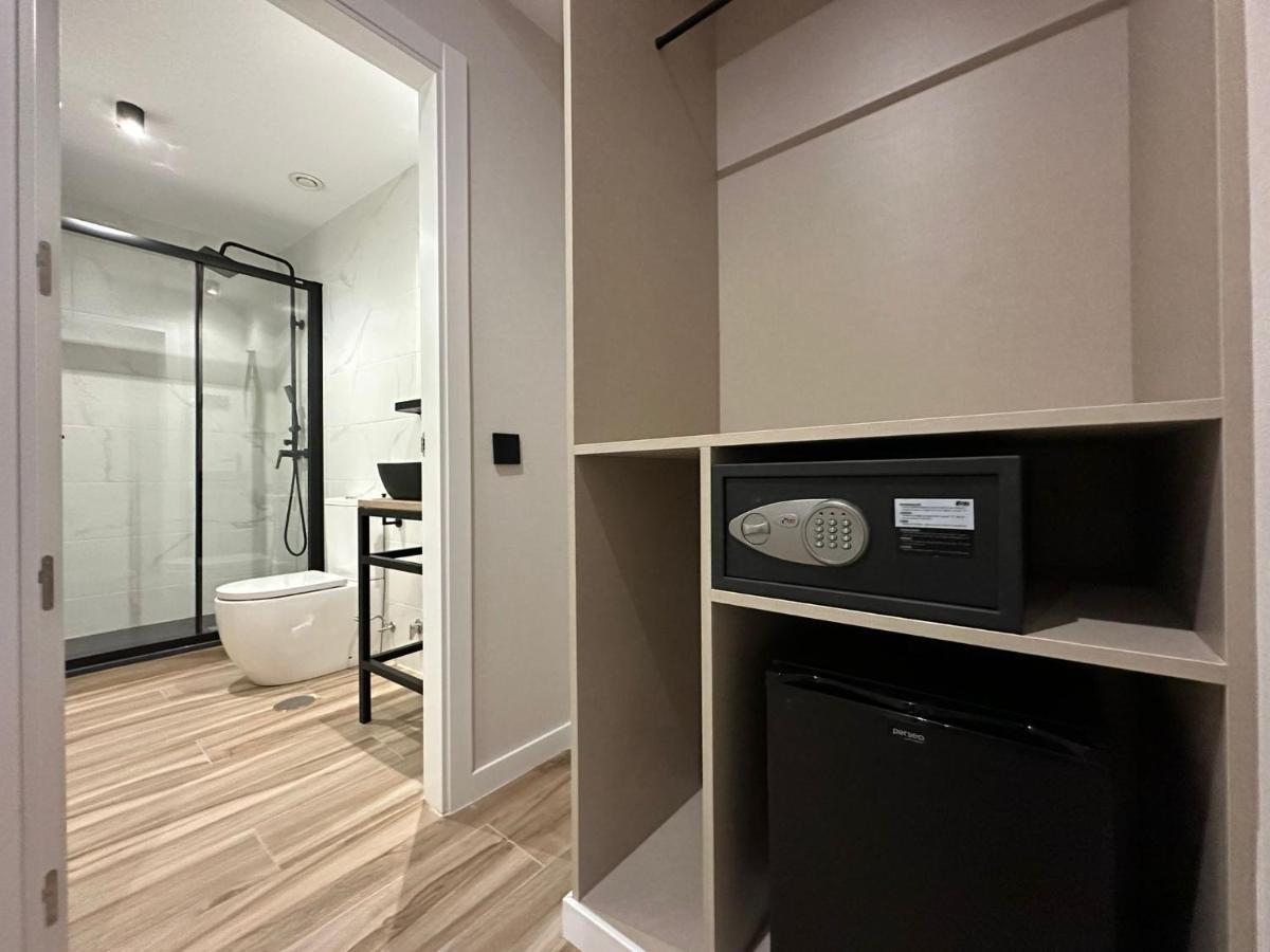 Cc Opera Suites Madrid Eksteriør bilde