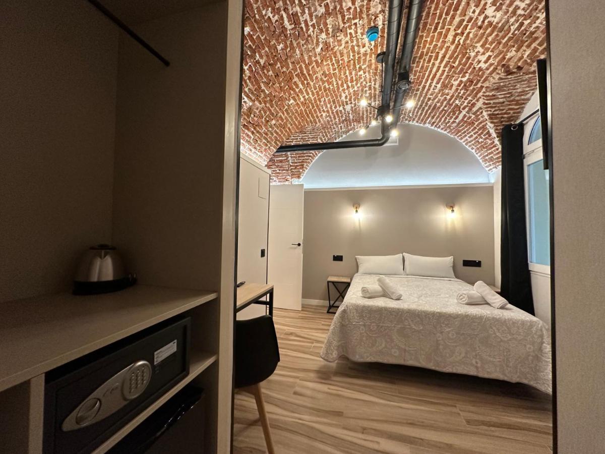 Cc Opera Suites Madrid Eksteriør bilde