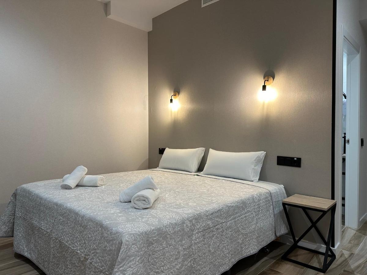 Cc Opera Suites Madrid Eksteriør bilde