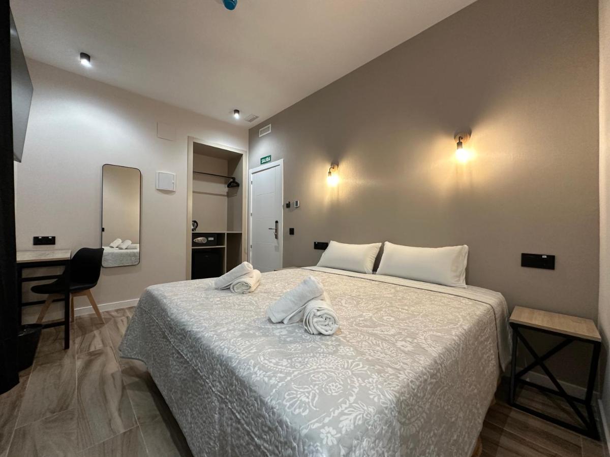 Cc Opera Suites Madrid Eksteriør bilde