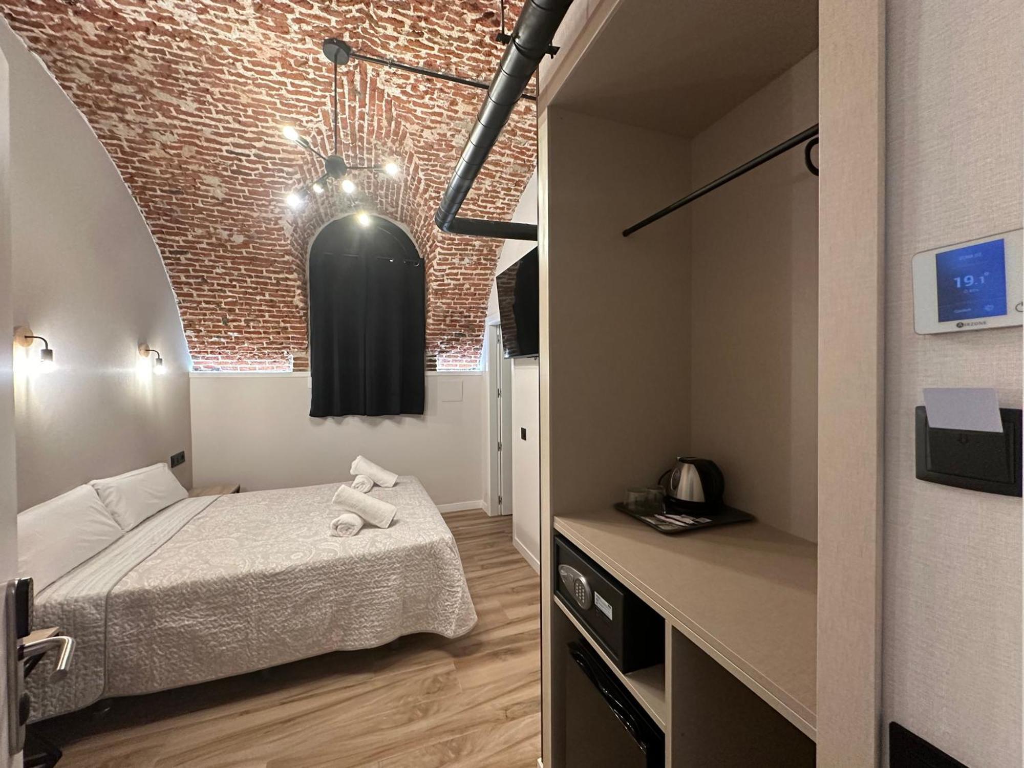 Cc Opera Suites Madrid Eksteriør bilde