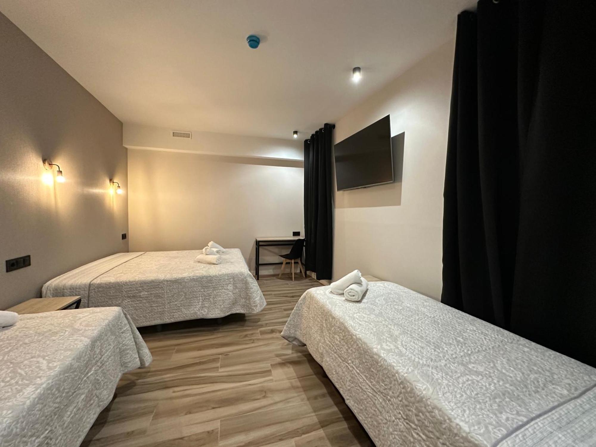 Cc Opera Suites Madrid Eksteriør bilde