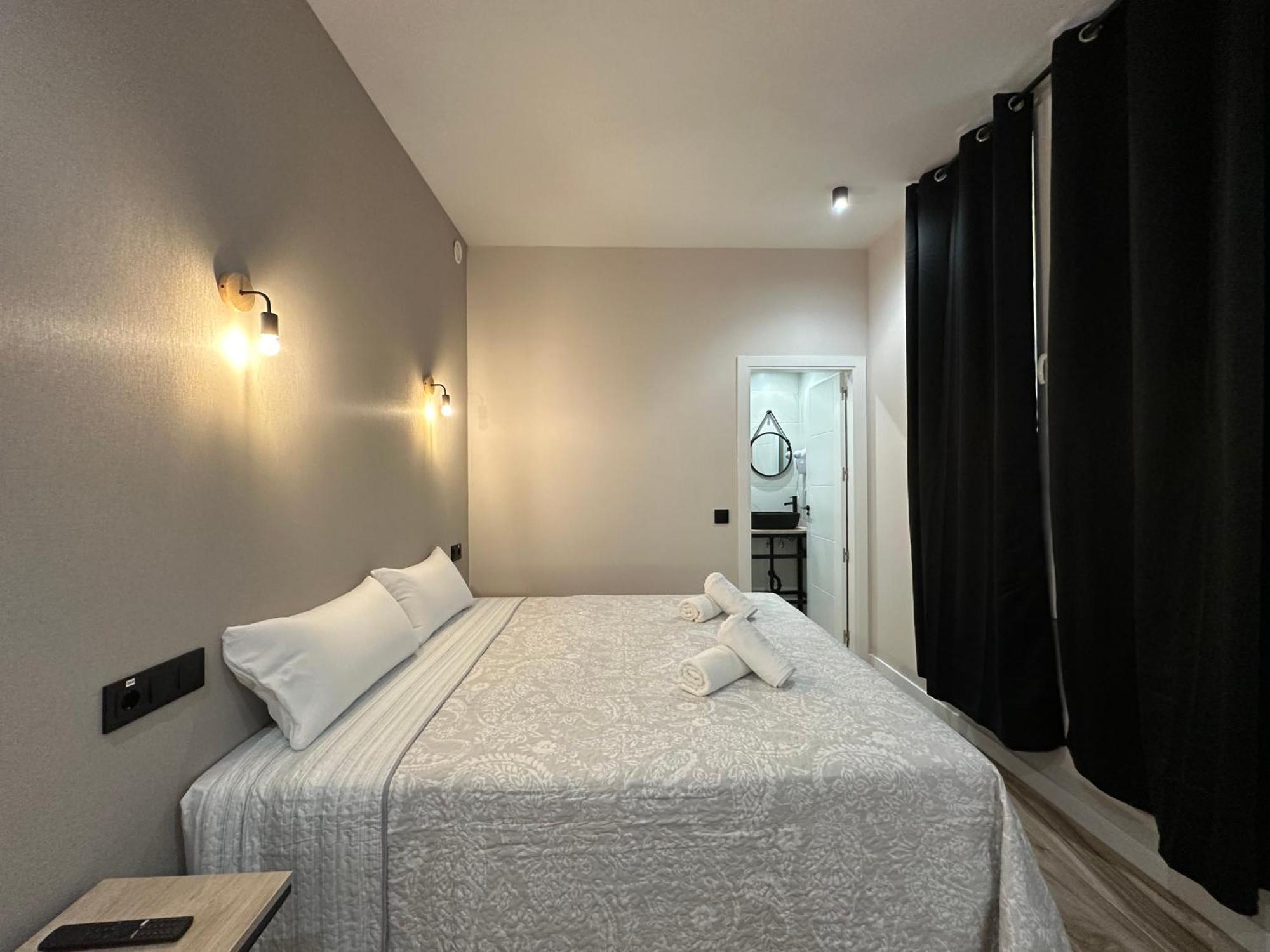 Cc Opera Suites Madrid Eksteriør bilde