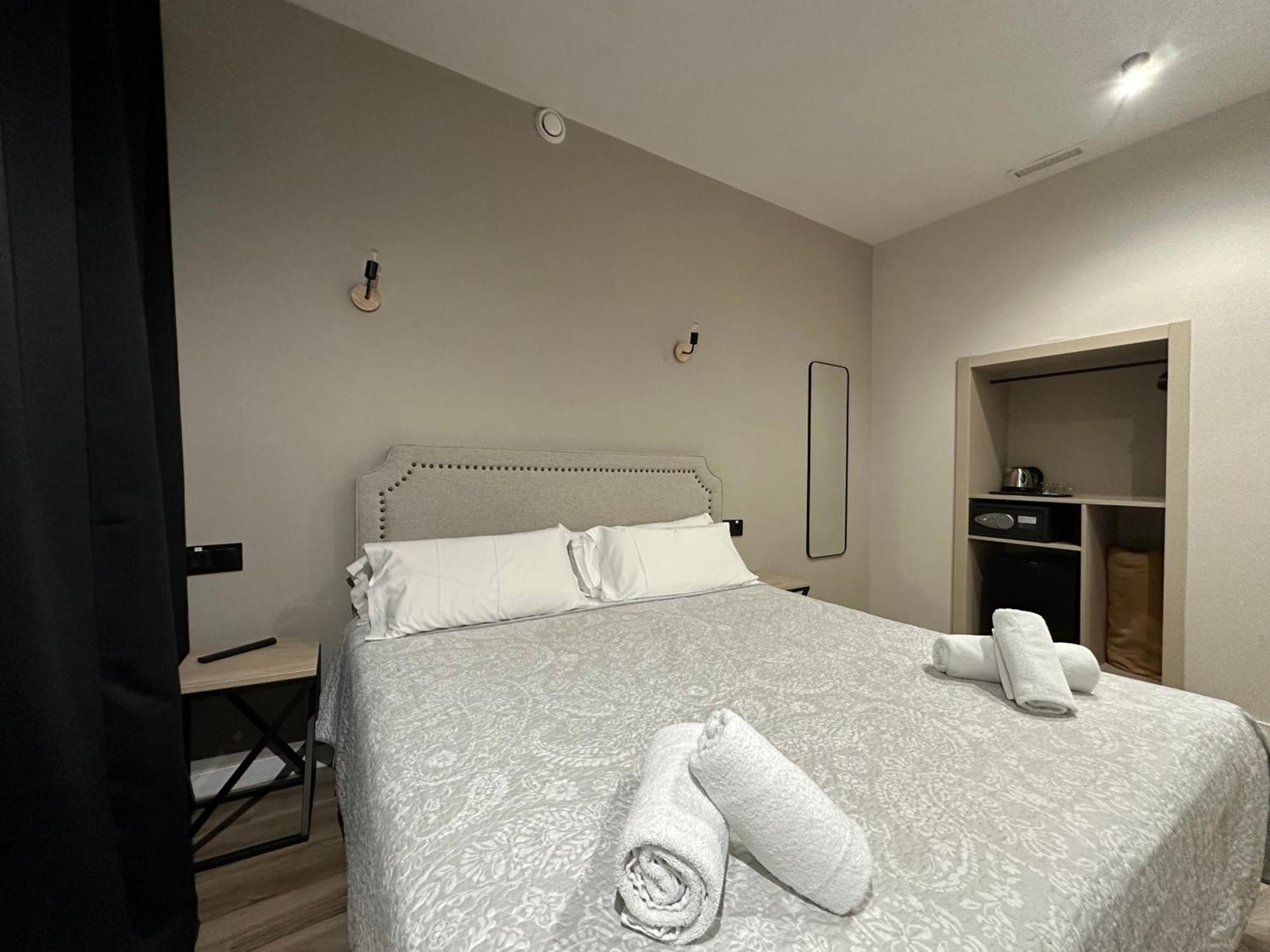 Cc Opera Suites Madrid Eksteriør bilde