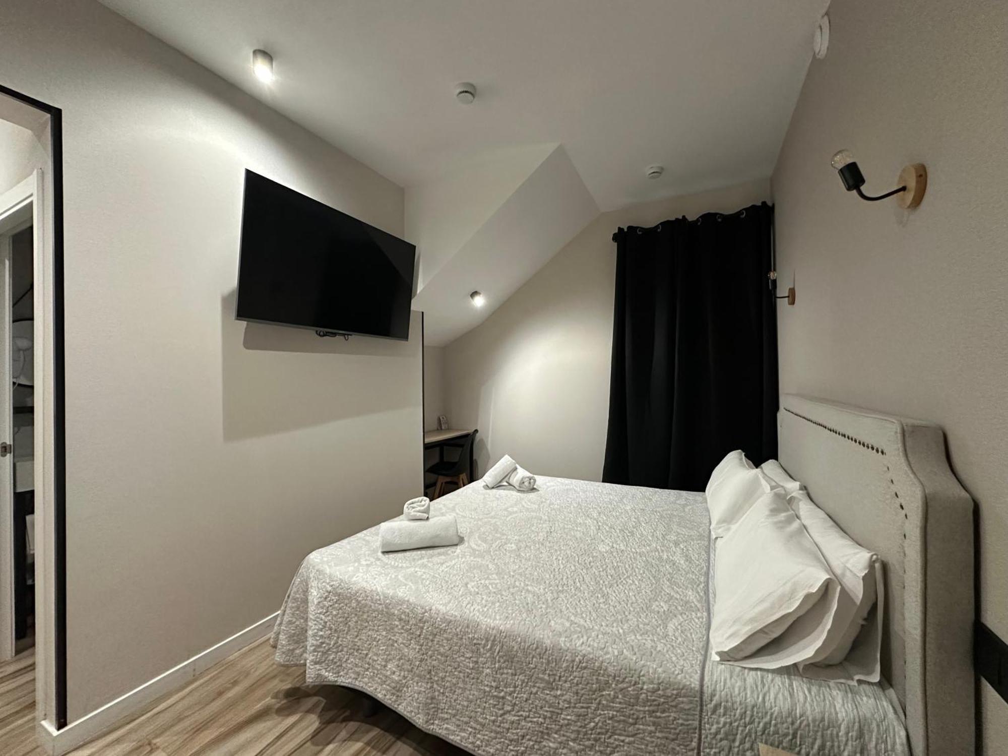 Cc Opera Suites Madrid Eksteriør bilde